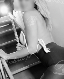 Monika pocałunki namiętne w cenie