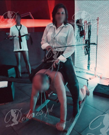 Mistress Lana Elegant