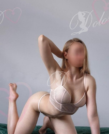 Bonny masażystka na   miodowa