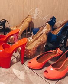 OGNISTĄ. CZARODZIEJKA.