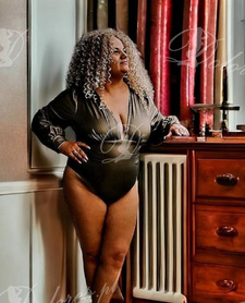 Nikol kilka dni.Po 22 -ej,cena 300zł nie odpisuje na sms-a