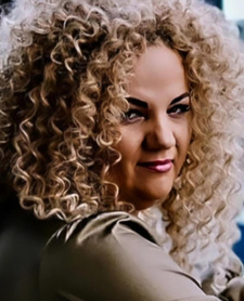 Nikol kilka dni.Po 22 -ej,cena 300zł nie odpisuje na sms-a