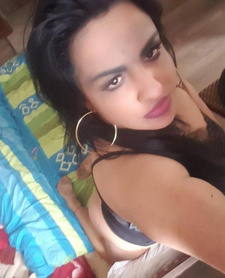 Wypięść moje DZIURKI