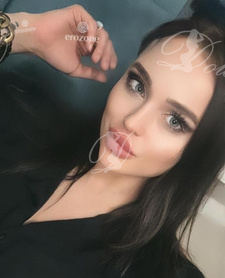 Sandra  - jestem dostępna