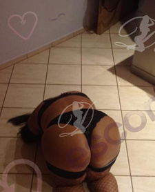 ULEGA SUKA-Pokazy-Sex tel.-Filmiki — 