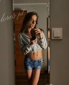 51kg ULEGLA TRANS Szczuplutka suczka