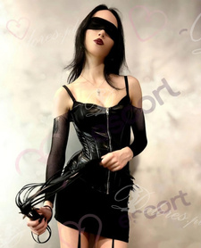 Mistress Elaine Arkh