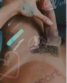 Number One Aisha Ferraz